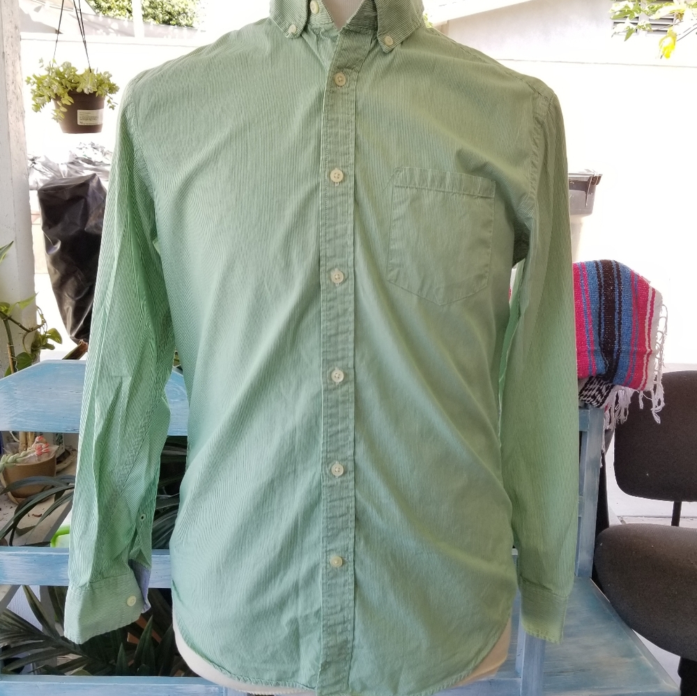 Banana Republic Mens sz Medium Soft Wash l/s Butto
